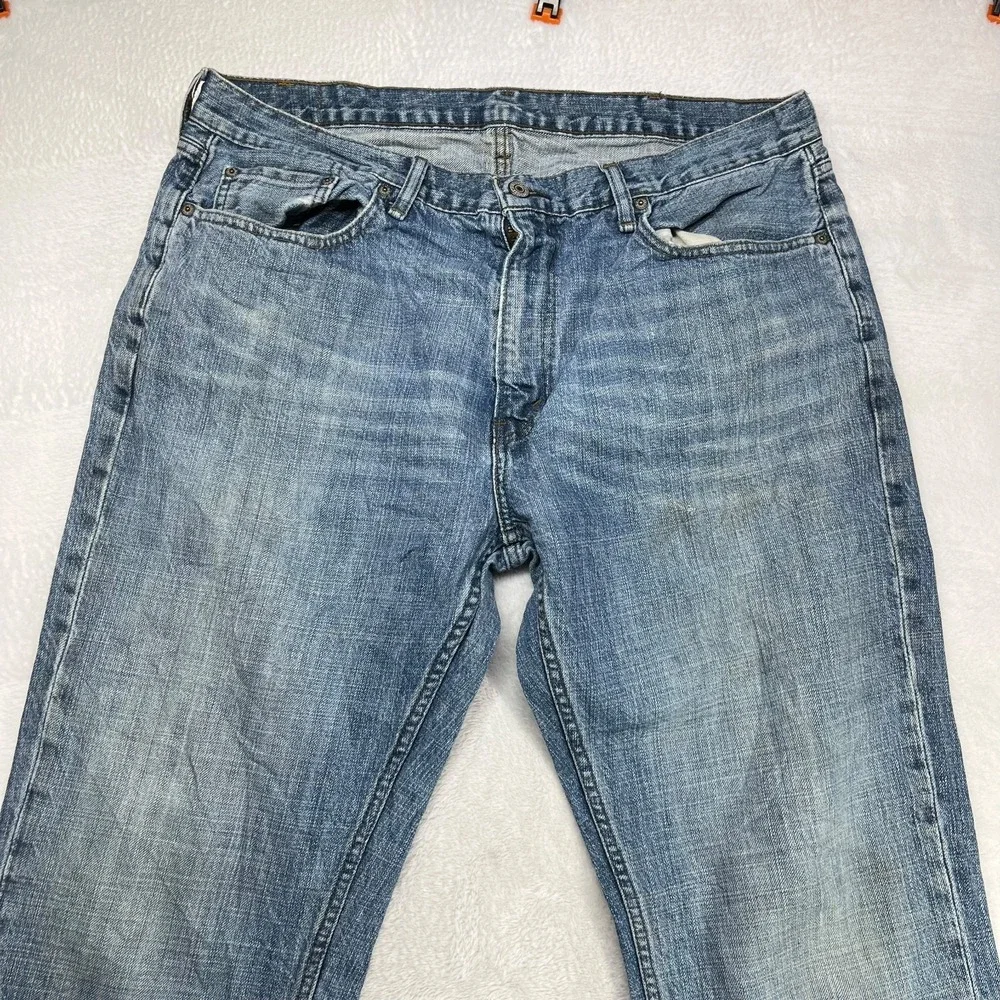 Levi's 559 Straight Jeans Men's Blue Denim Pockets Classic‎ Zip Fly - 37X31